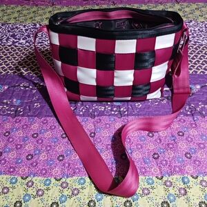 Harveys Original Seatbelt Bag Limited EditiStylish Pink and Black Checkered